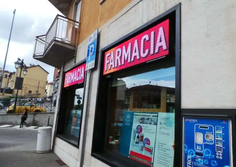 video insegne farmacie